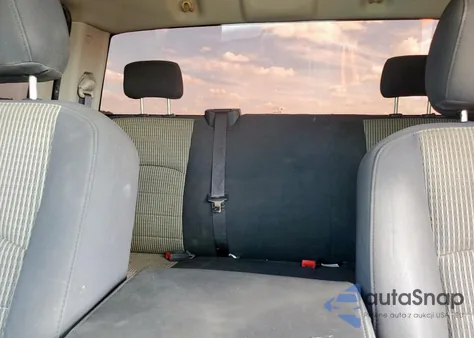 2010 Dodge Ram 1500 z USA, uszkodzony, nr VIN 1D7RB1GP7AS127558